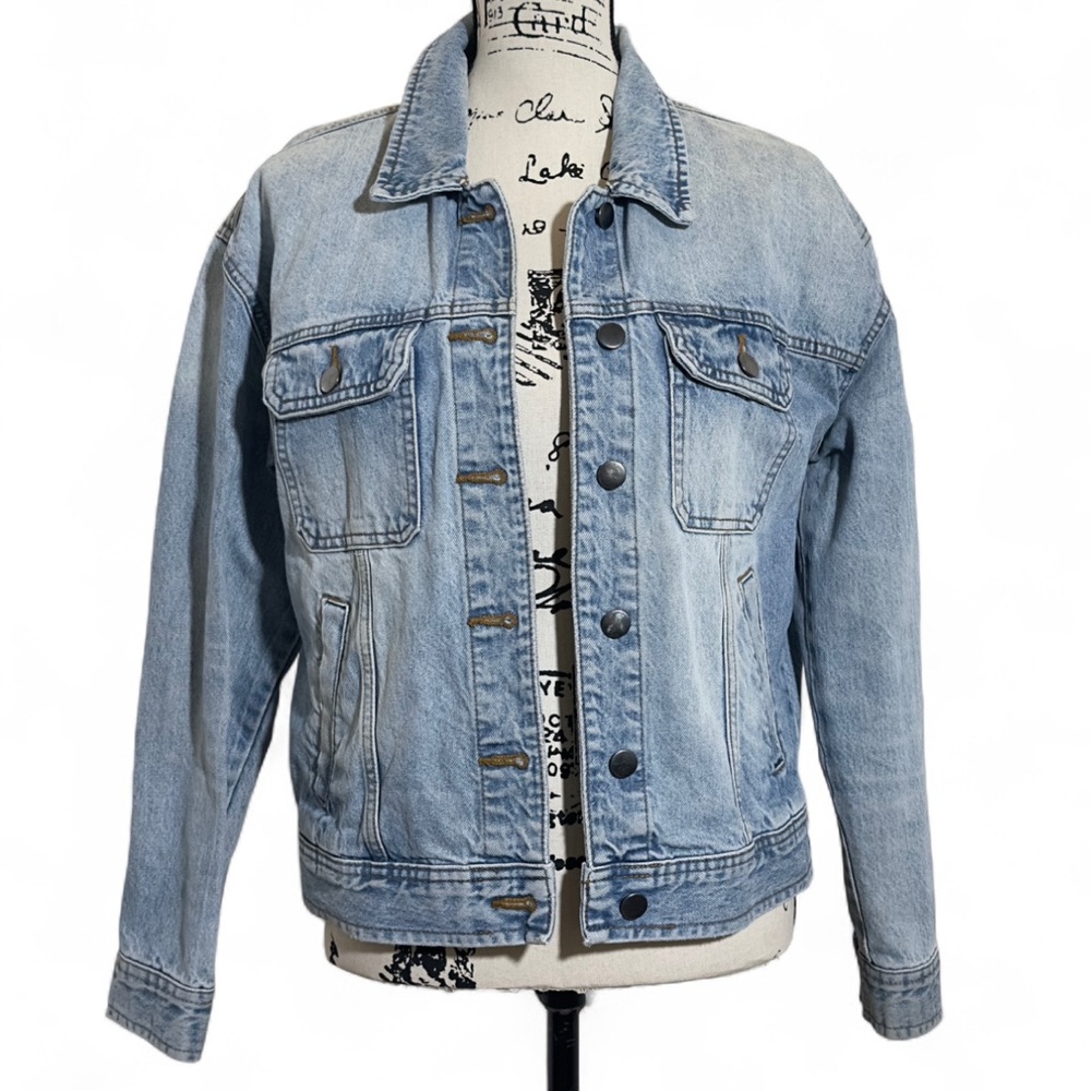 Something Navy Light Blue‎ Jean Jacket